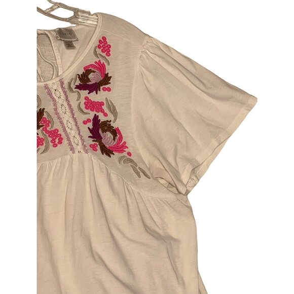Cupio Embroidered Boho Top With Floral Design Size XL White Peasant Short Sleeve - Picture 4 of 16
